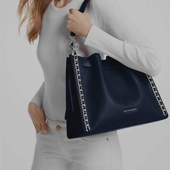 NWT Michael Kors Black Mina Large Silver Chain Shoulder Bag - Picture 4 of 8